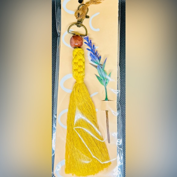 Mustard Yellow Macrame Keychains - Picture 3 of 3